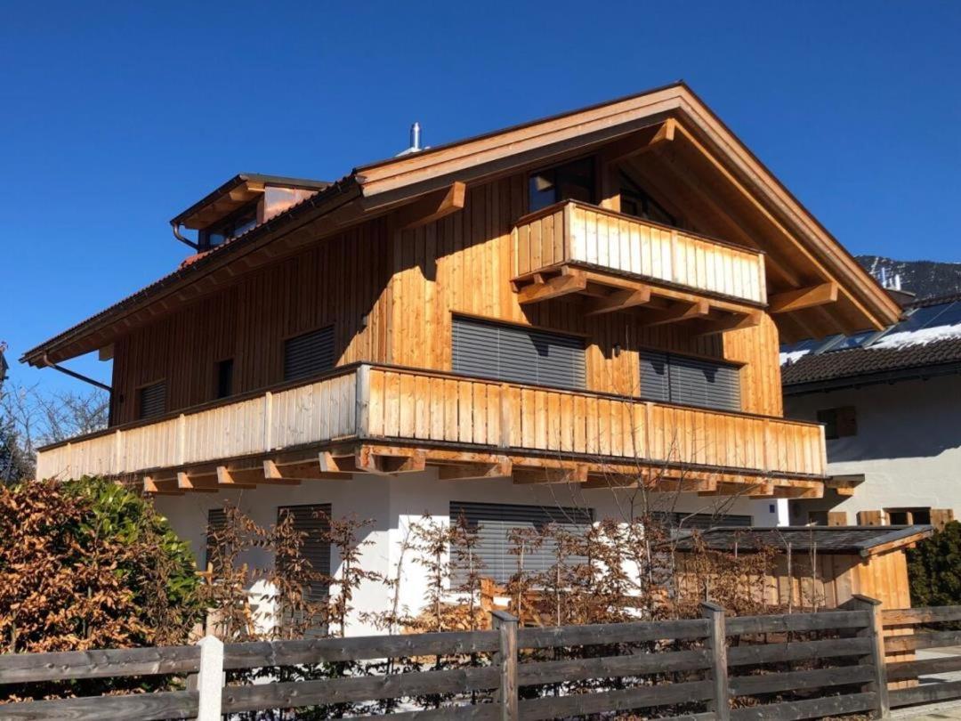 Fewo Sterntaler Dg Mit Bergblick Garmisch-Partenkirchen Exteriér fotografie